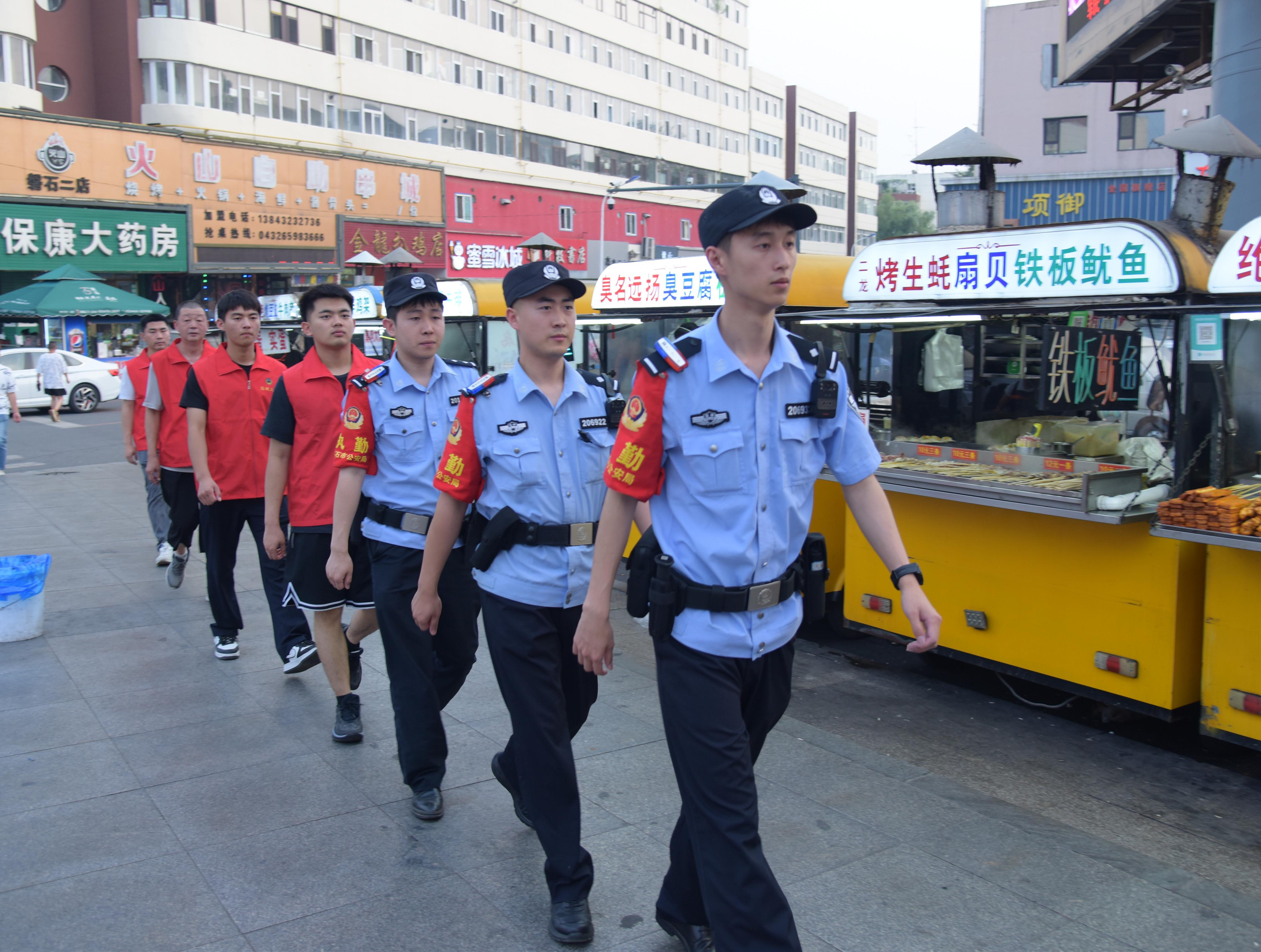 360名“石城义警”激活千万条“末梢神经”